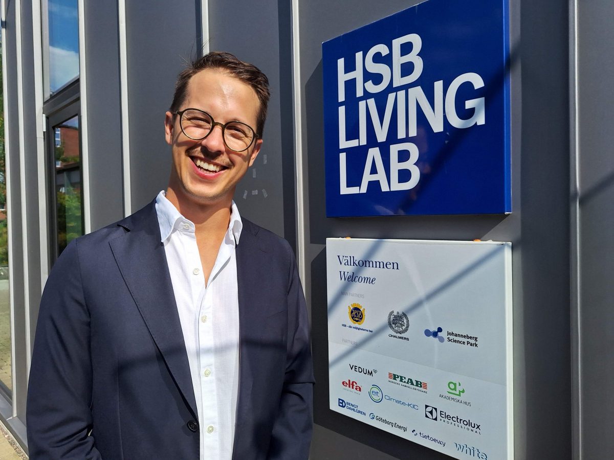 Erik Klint in front of Living Labs